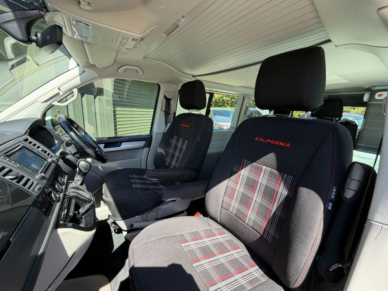 Volkswagen California view 21