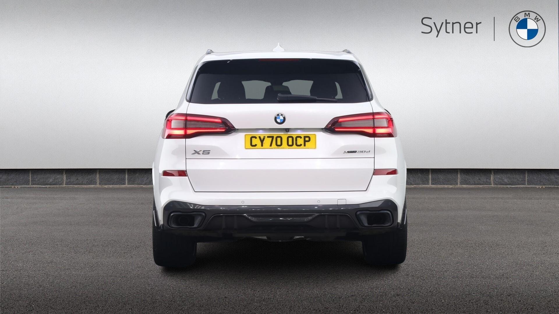 BMW X5 view 15