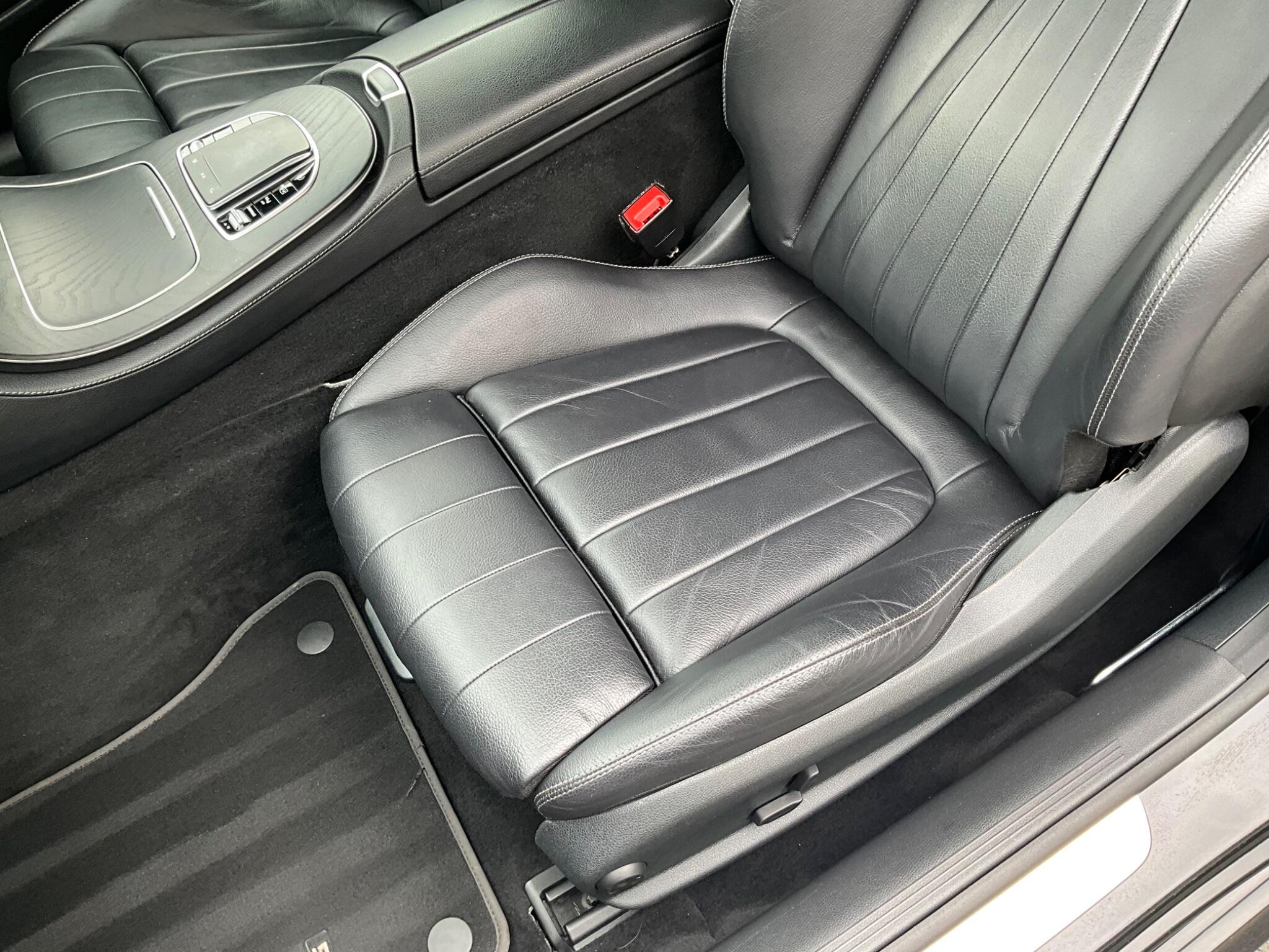 Mercedes-Benz E Class view 39