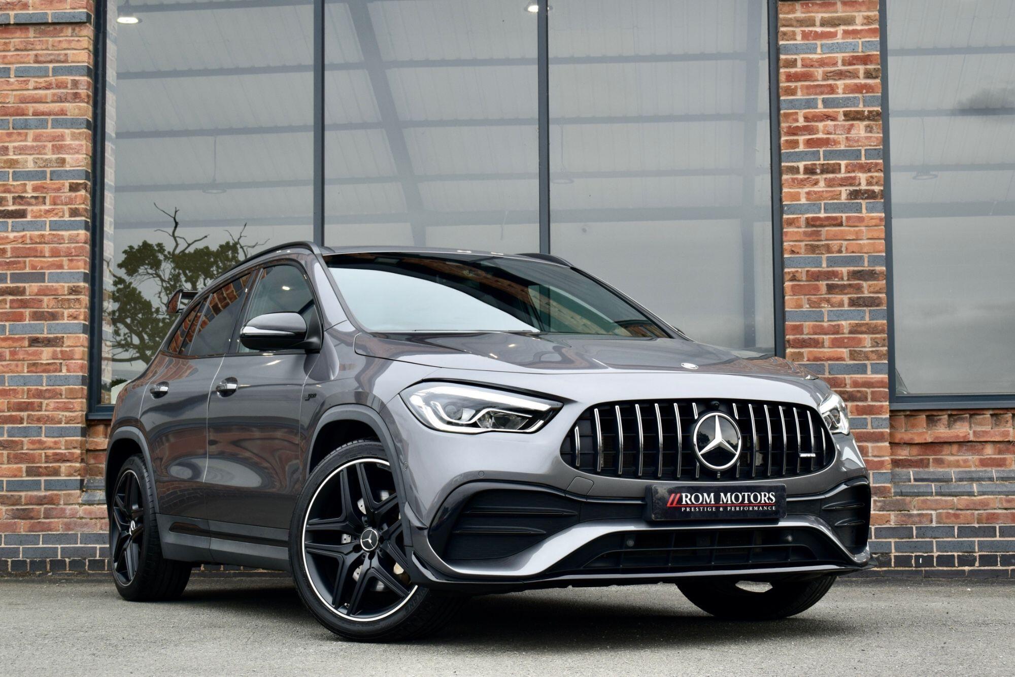 Mercedes-Benz GLA view 42