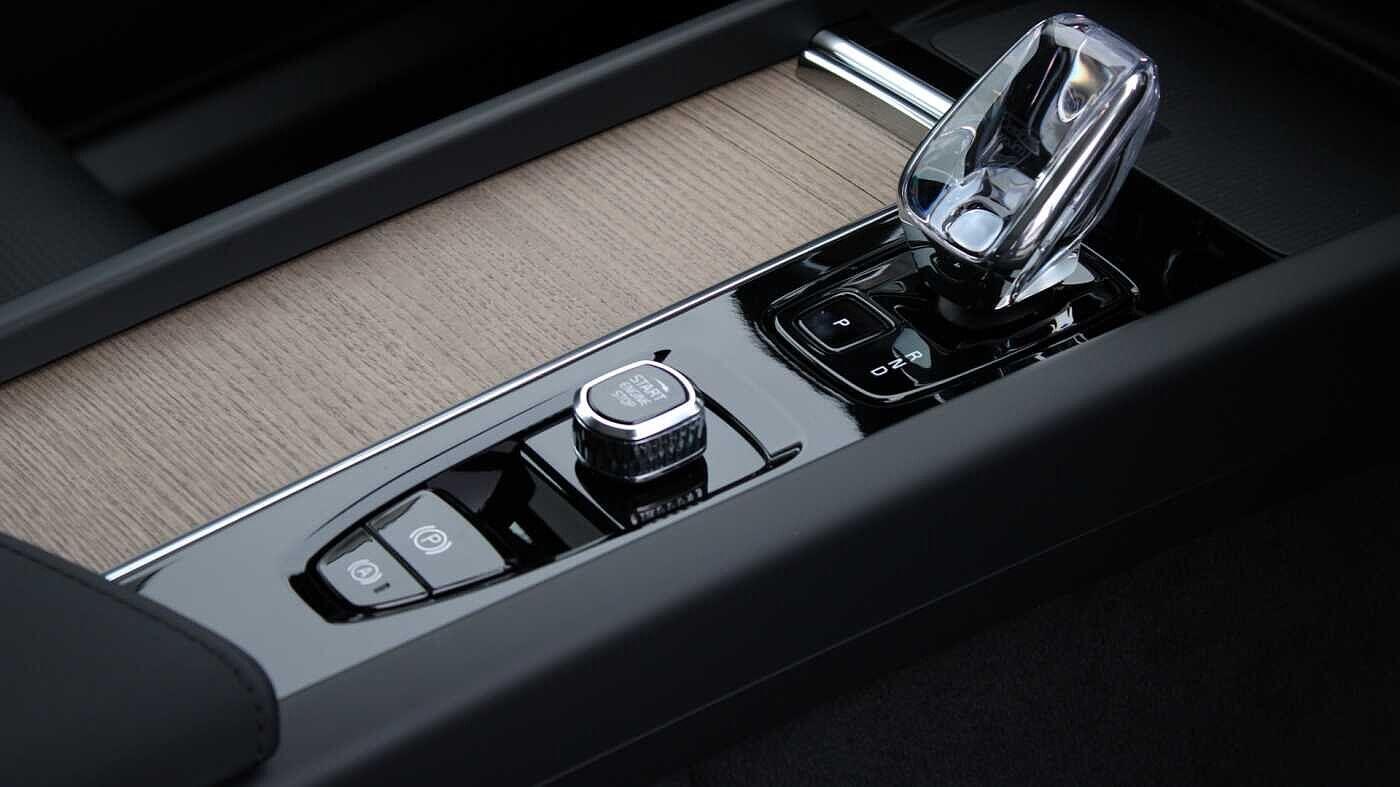 Volvo XC60 view 26