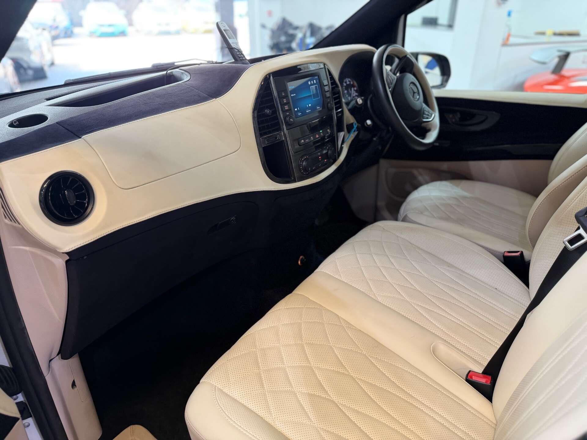 Mercedes-Benz Vito view 29
