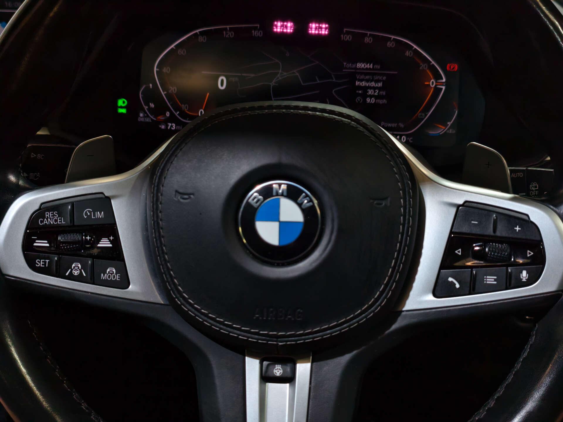 BMW X7 view 41