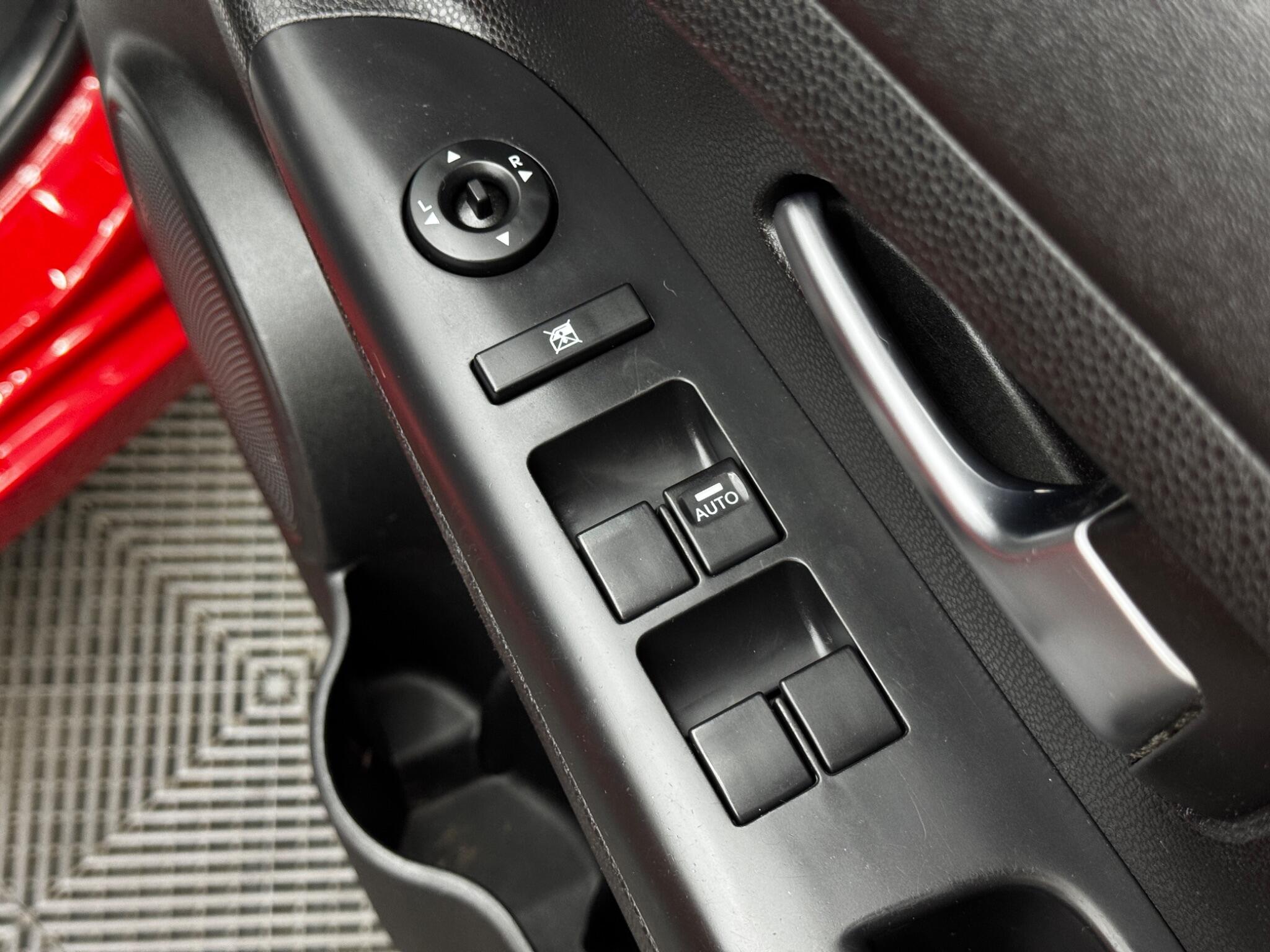 Kia Venga view 32