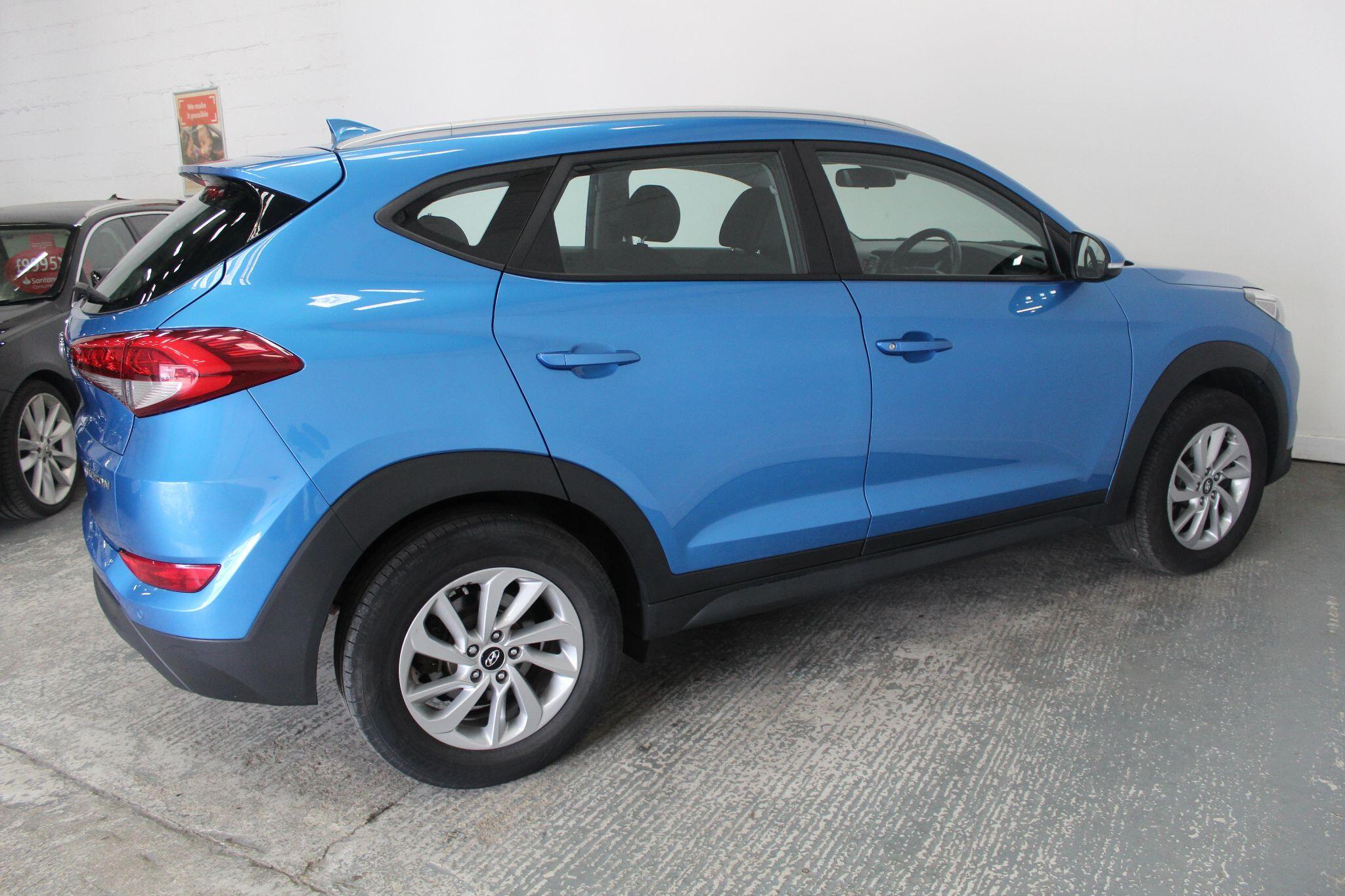 Hyundai Tucson view 11