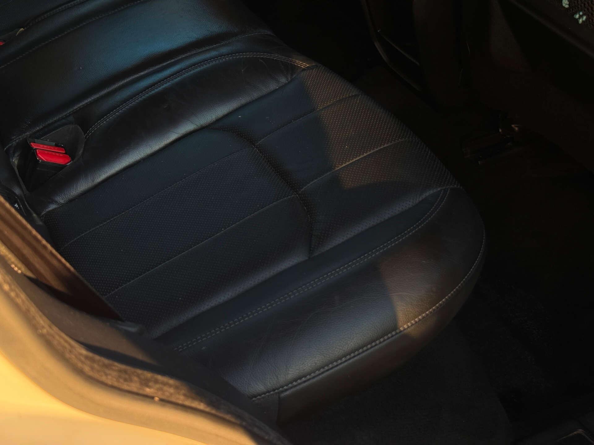 Land Rover Range Rover Evoque view 31