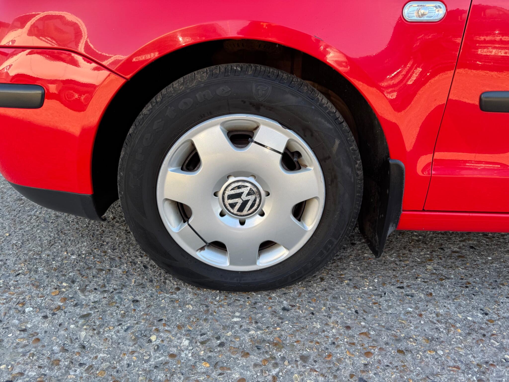Volkswagen Polo view 20