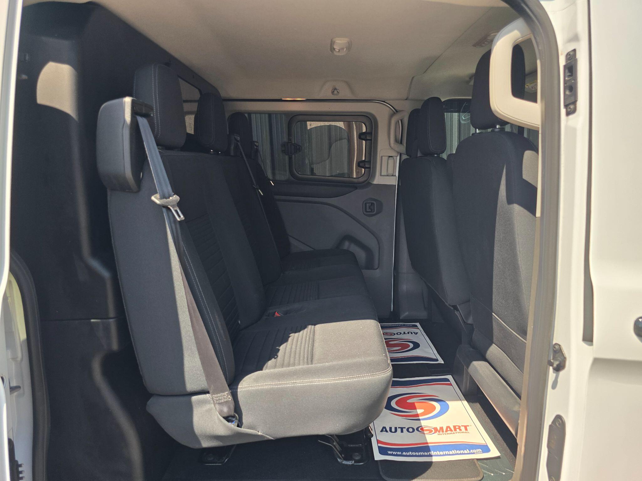 Ford Transit Custom view 61