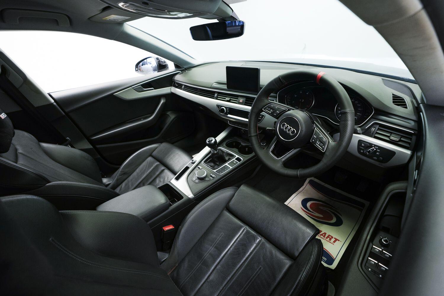 Audi A5 view 8