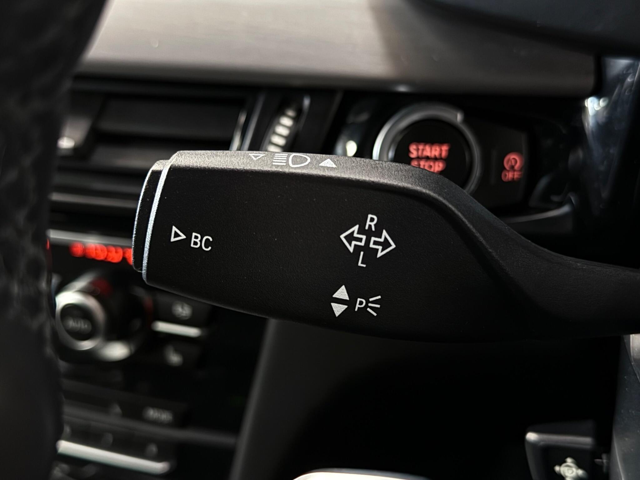 BMW X5 view 18