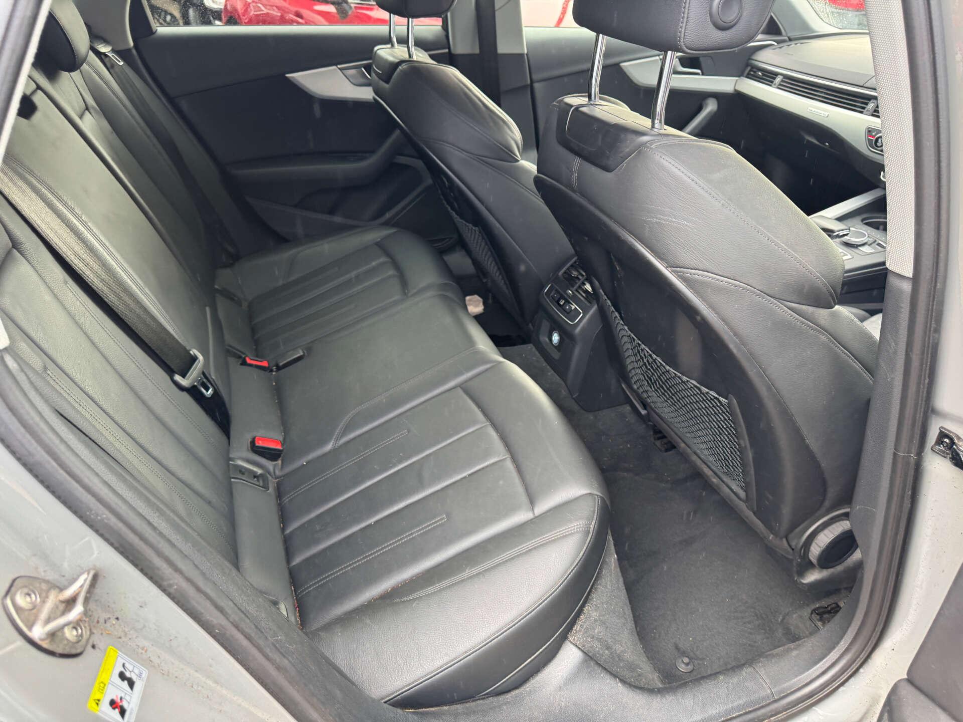 Audi A4 view 5