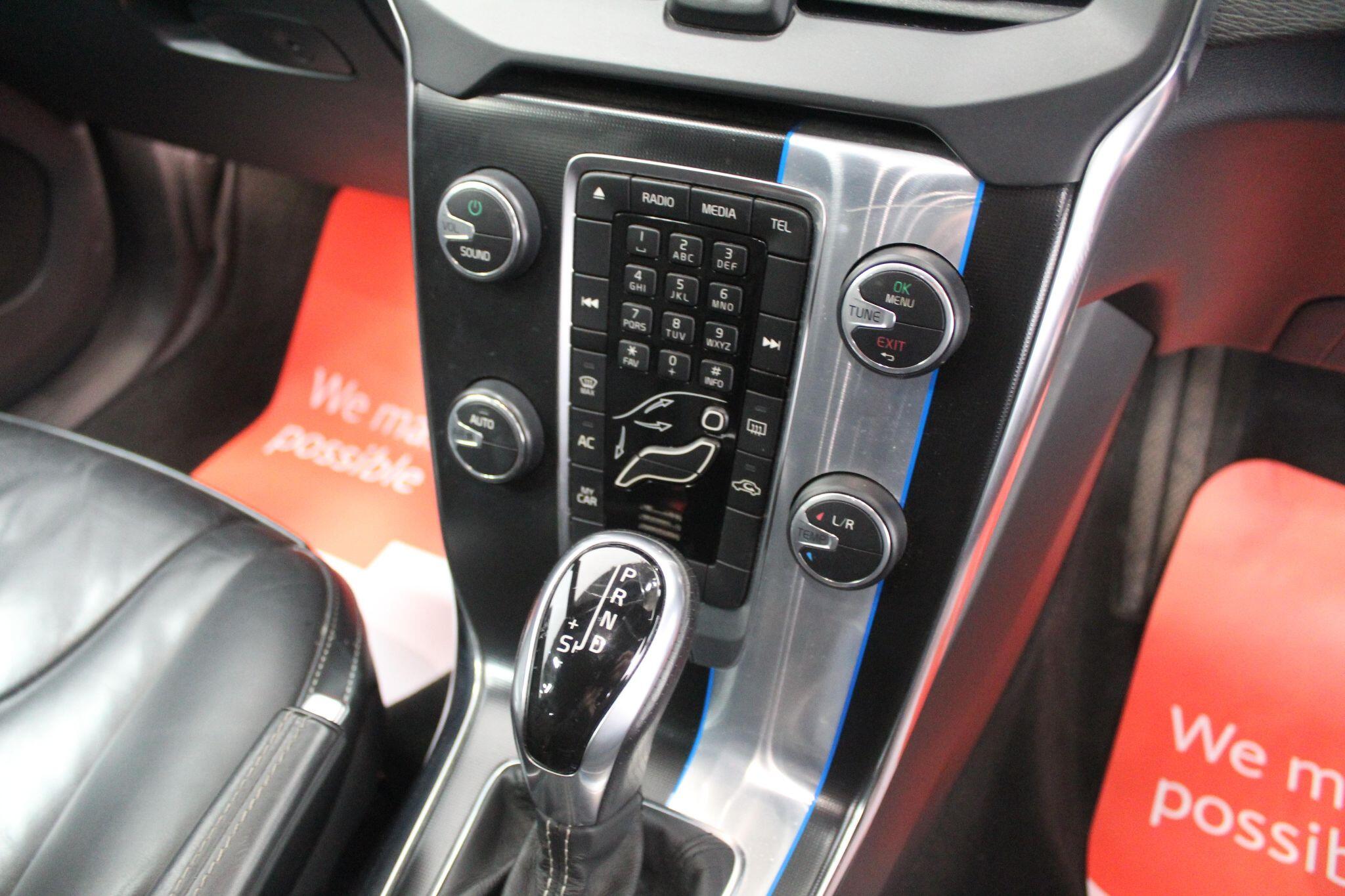 Volvo V40 view 36