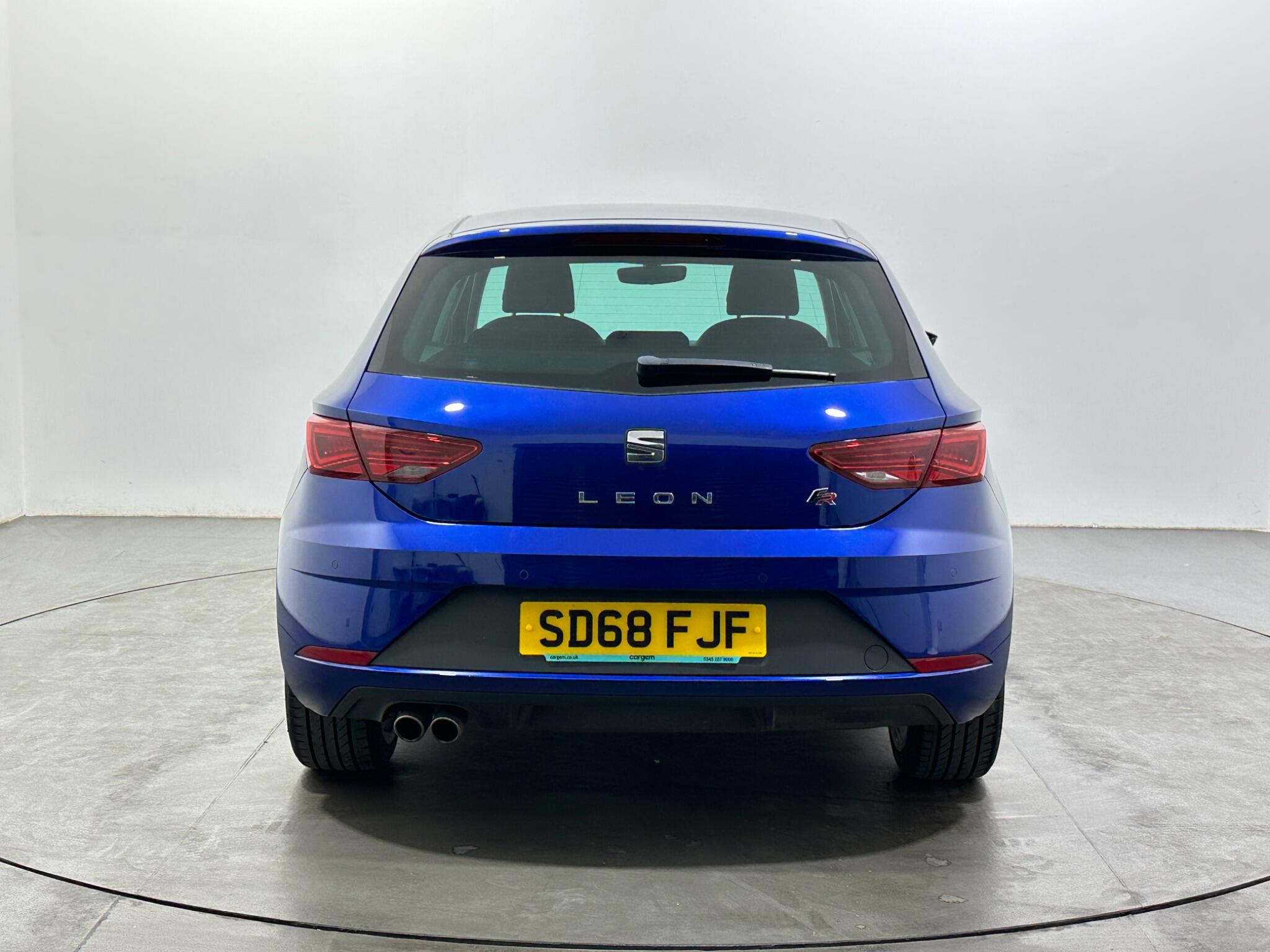 Seat Leon view 7