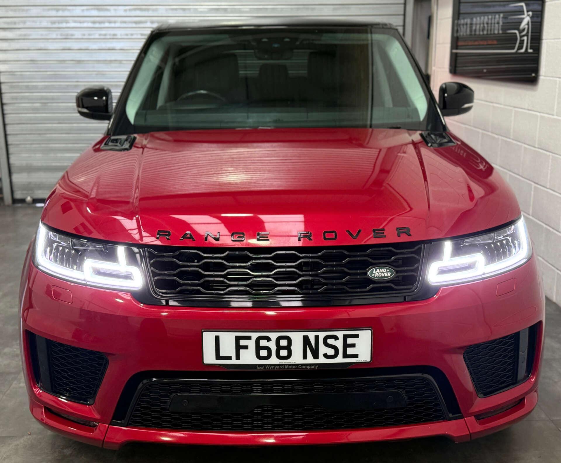 Land Rover Range Rover Sport view 2