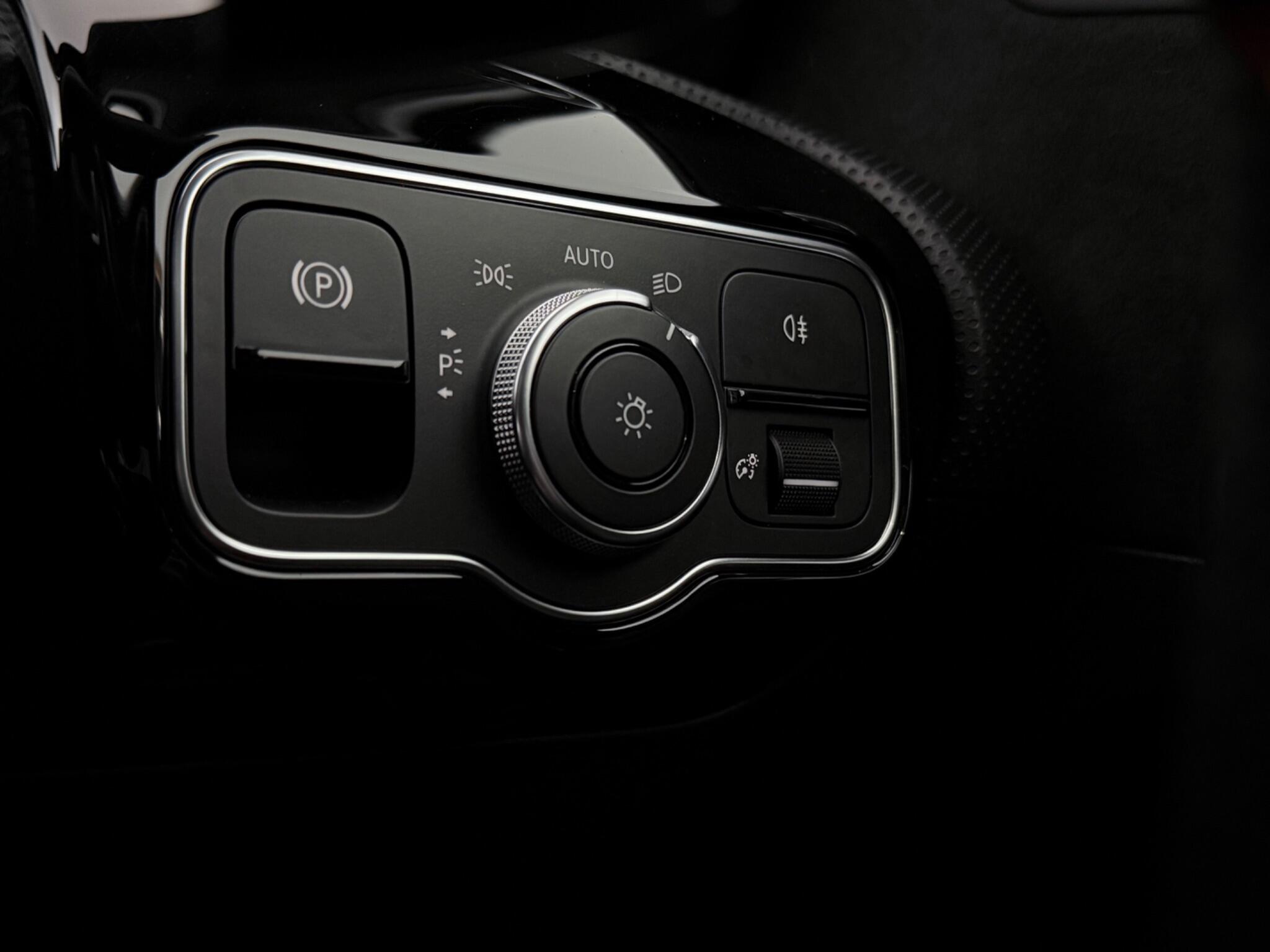 Mercedes-Benz A-Class view 19