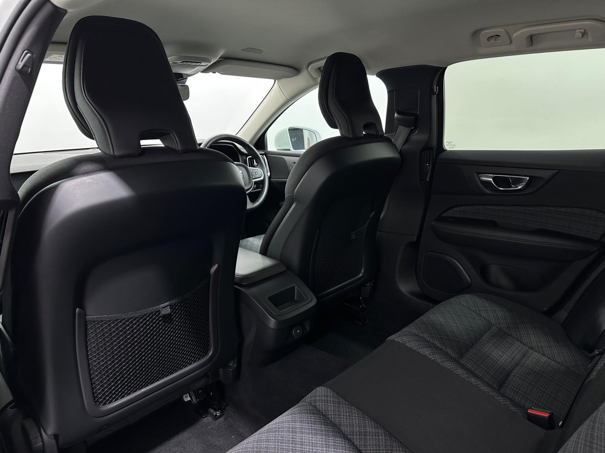 Volvo V60 view 37