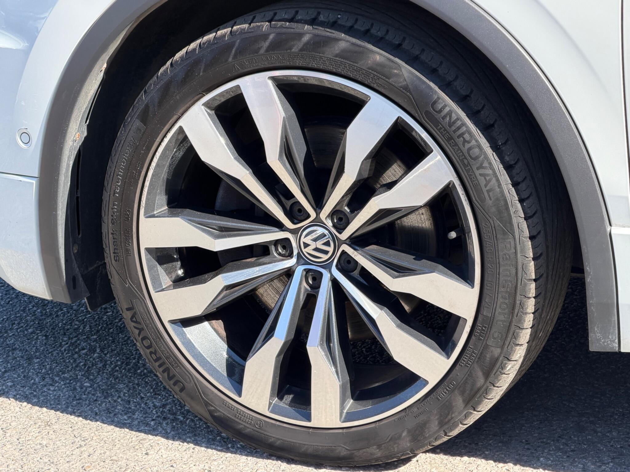 Volkswagen Tiguan view 58