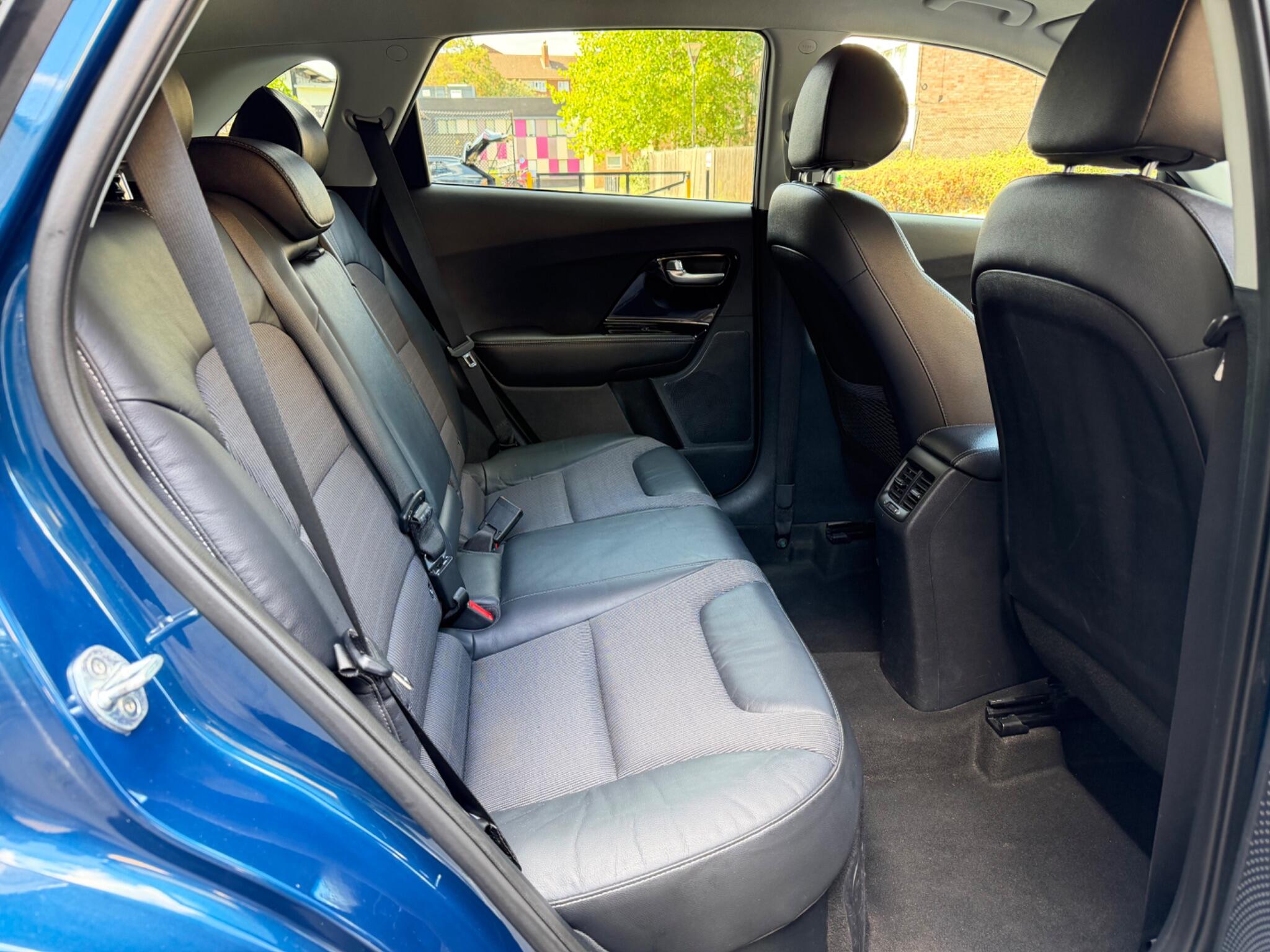 Kia Niro view 22