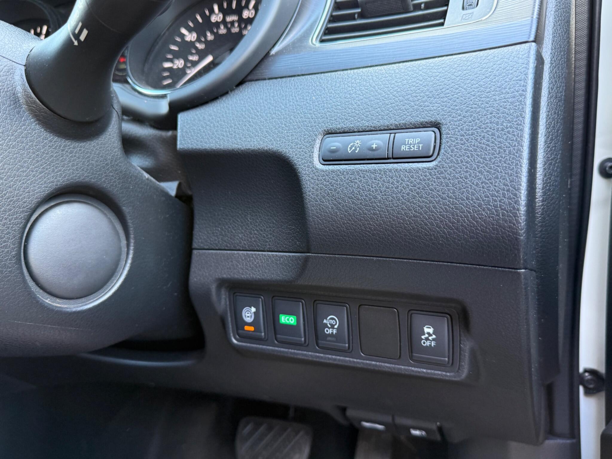 Nissan Pulsar view 18