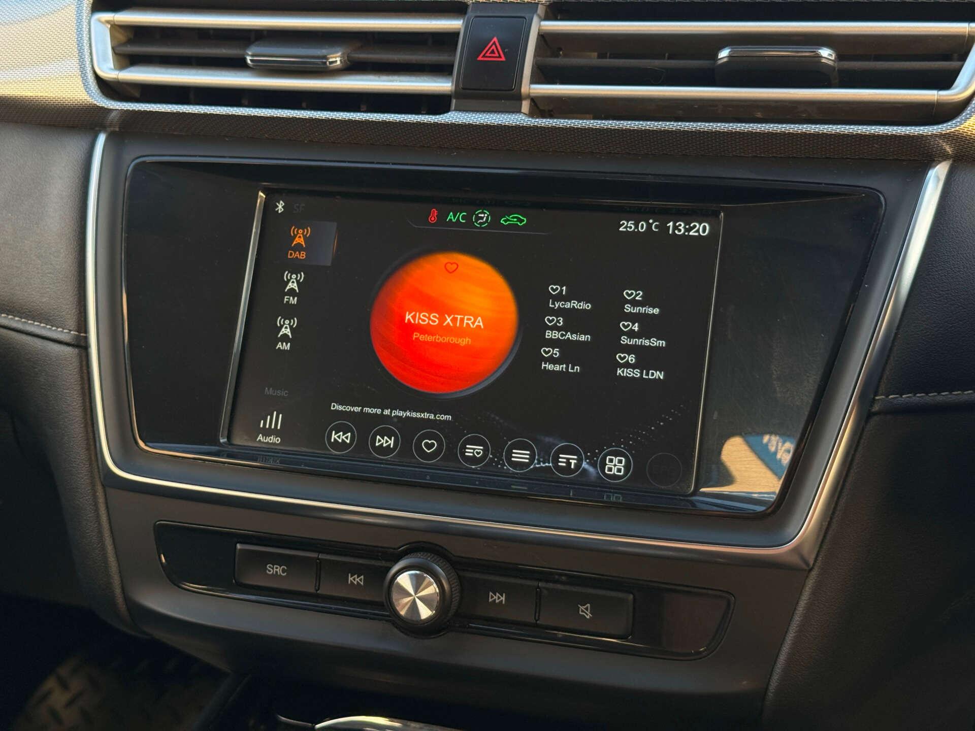 MG MG5 view 63