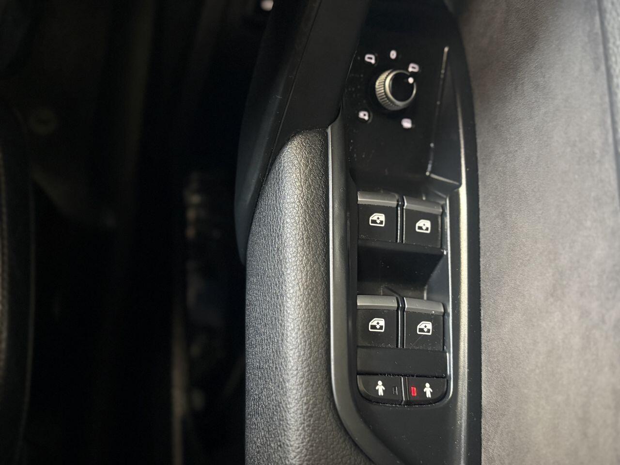 Audi Q5 view 41
