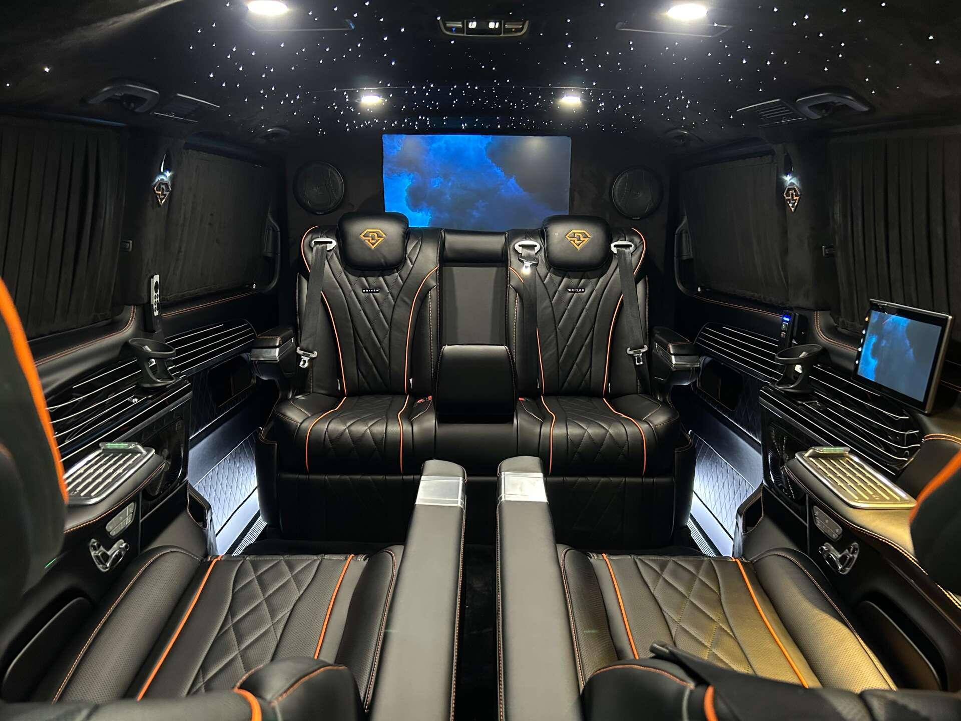 Mercedes-Benz V Class main image