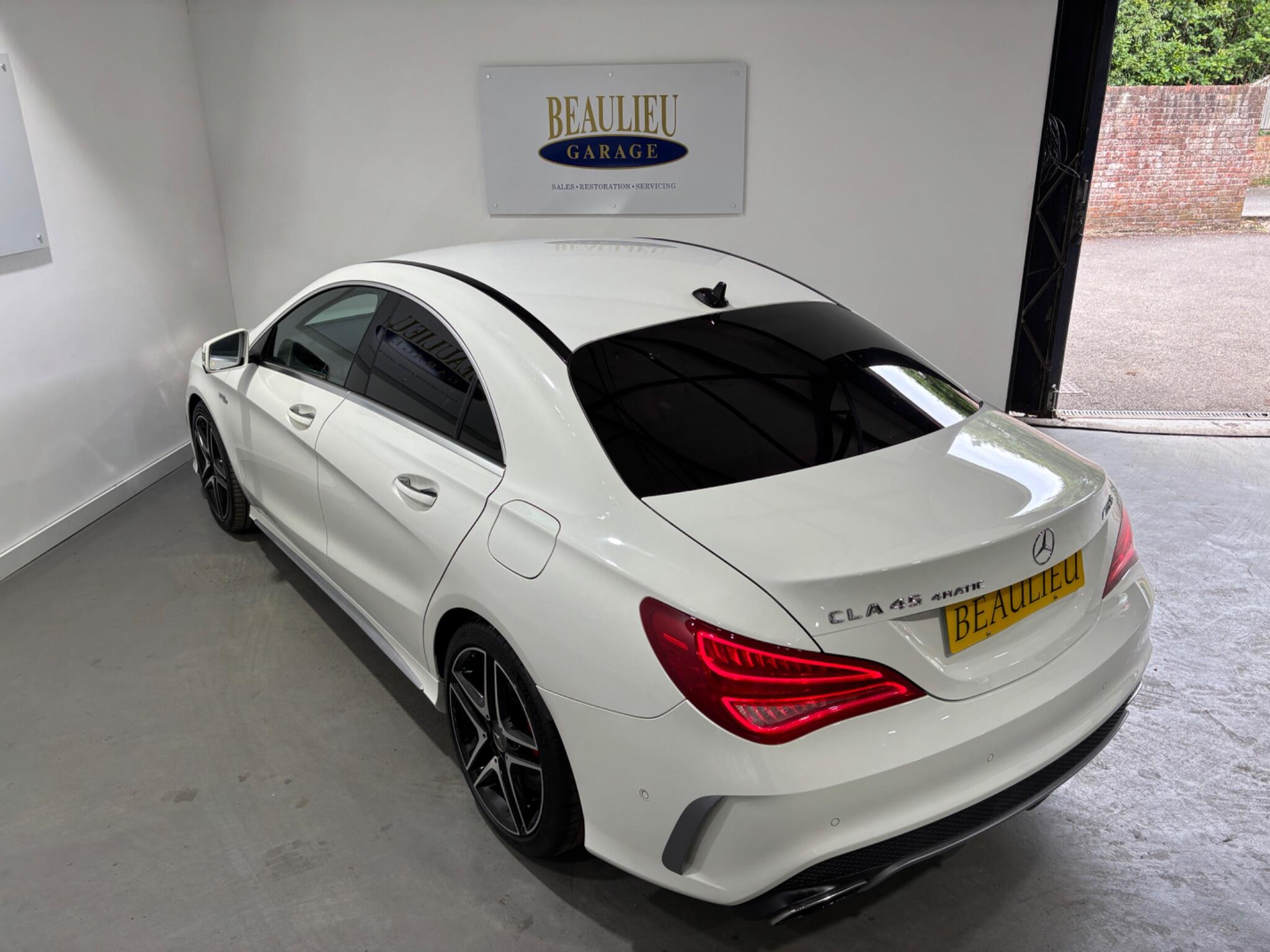 Mercedes-Benz Cla view 61