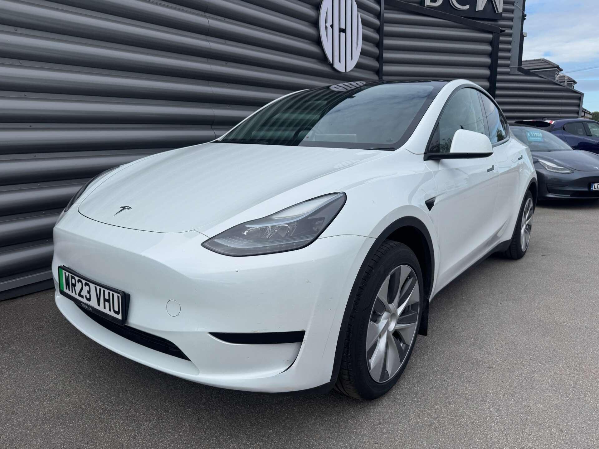 Tesla Model Y view 7