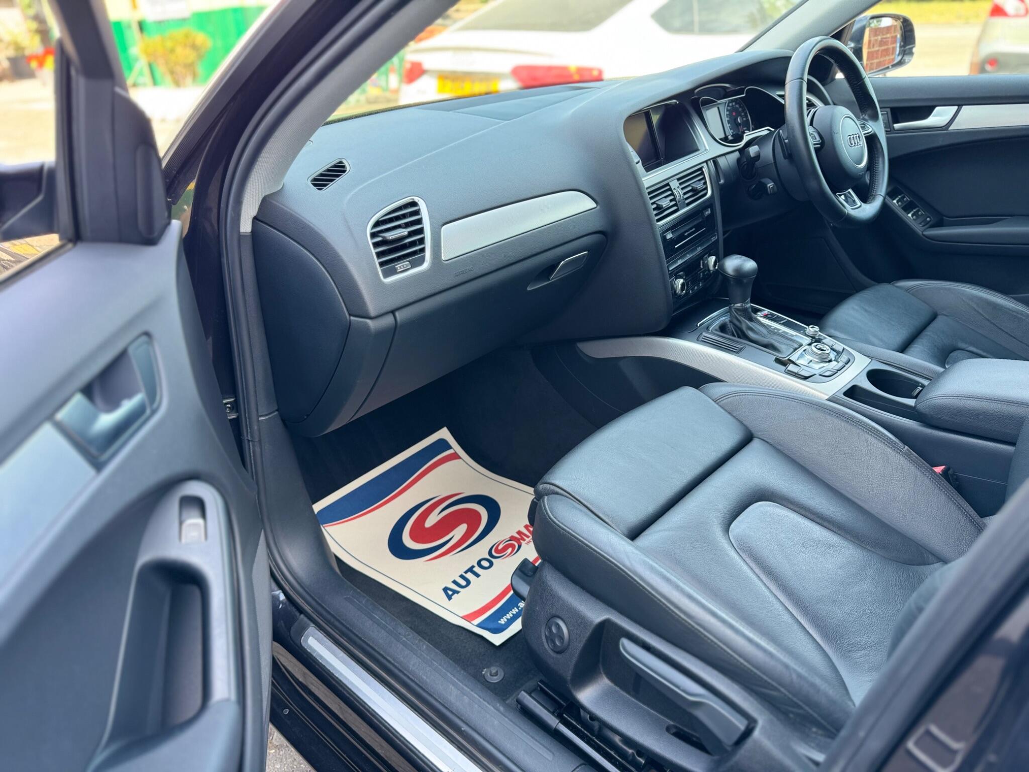 Audi A4 view 18
