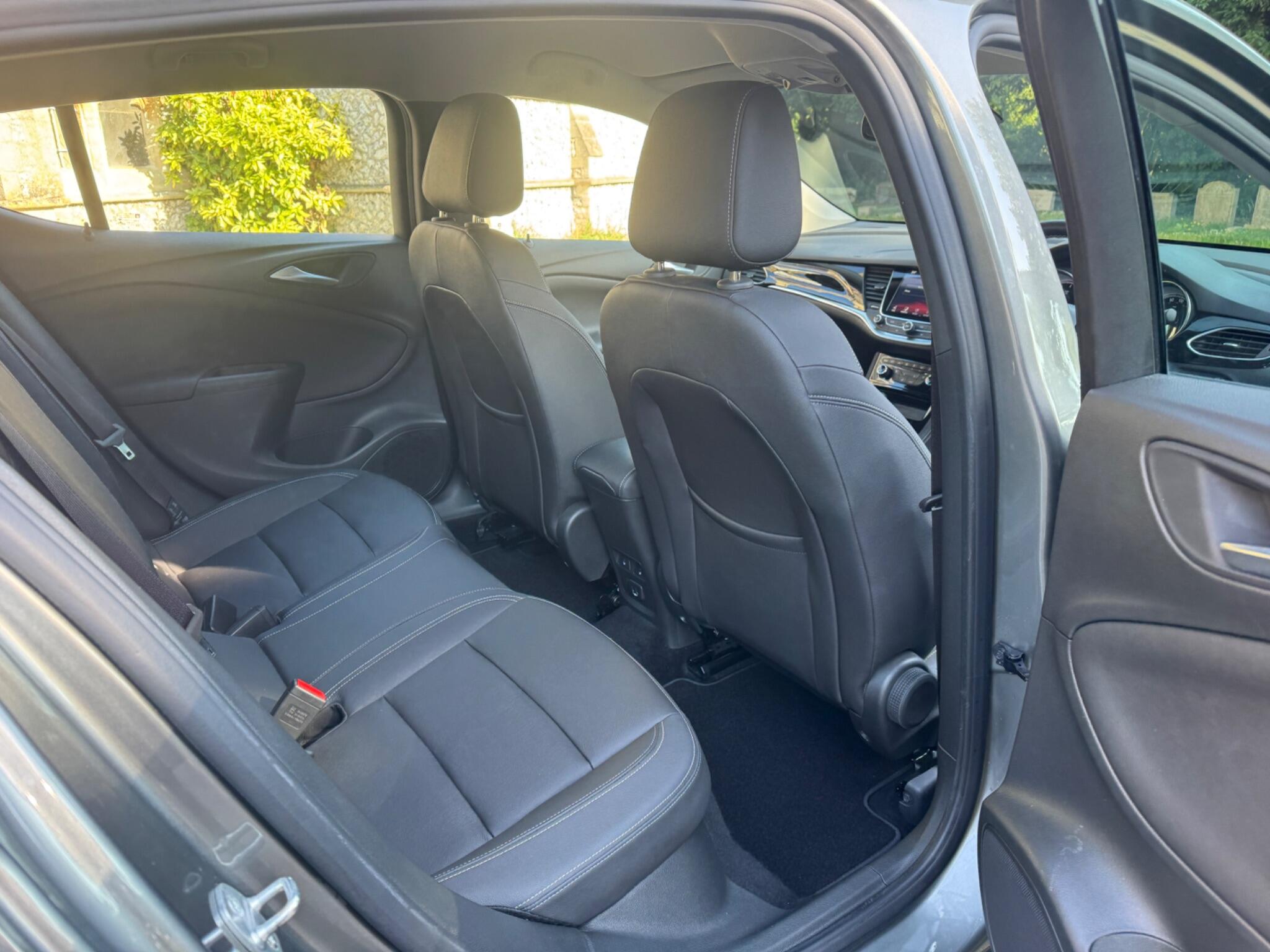Vauxhall Astra view 33
