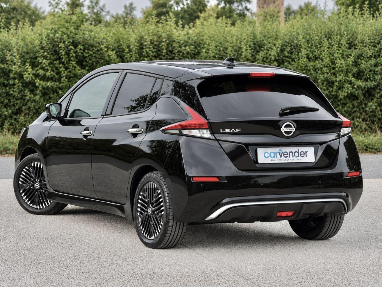 Nissan Leaf view 4