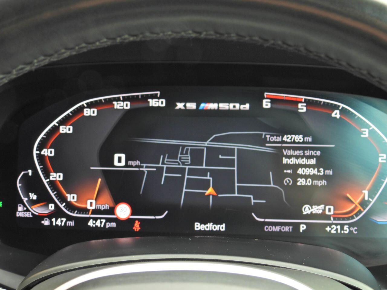 BMW X5 view 28