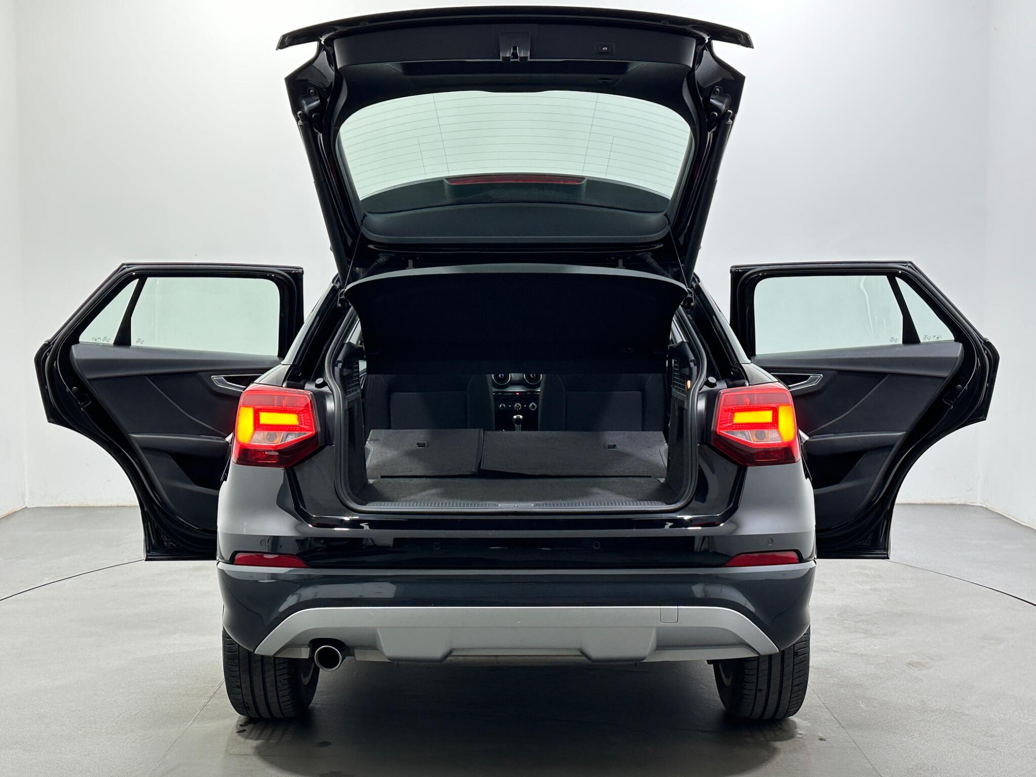 Audi Q2 view 44