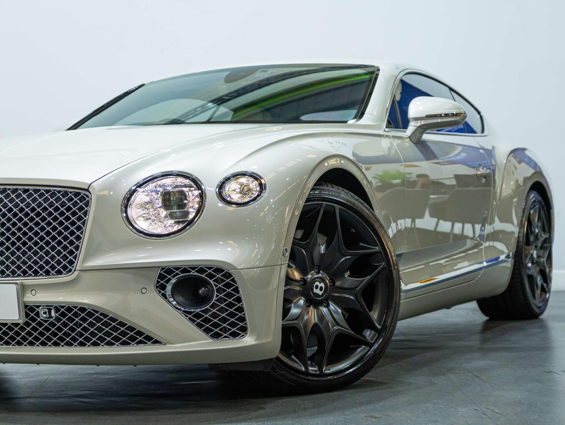 Bentley Continental view 17