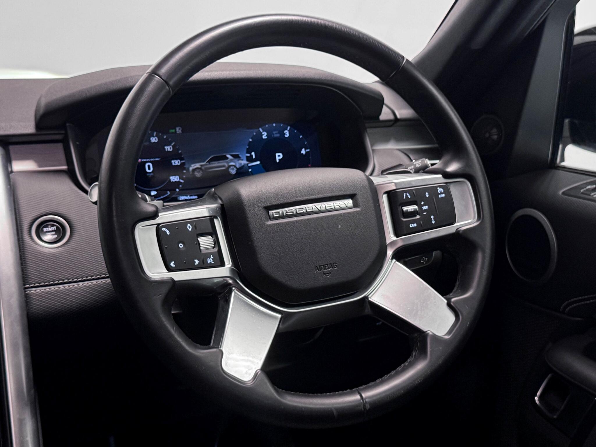 Land Rover Discovery view 21