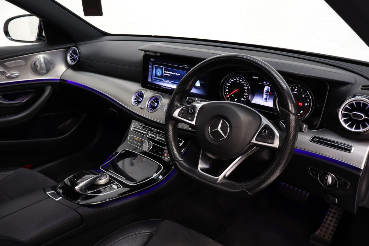 Mercedes-Benz E-Class view 12