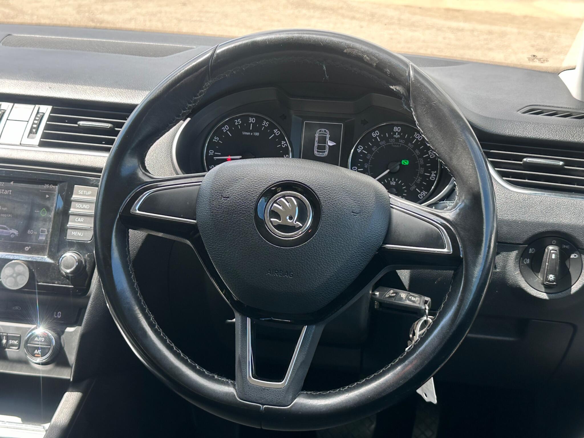 Skoda Octavia view 21