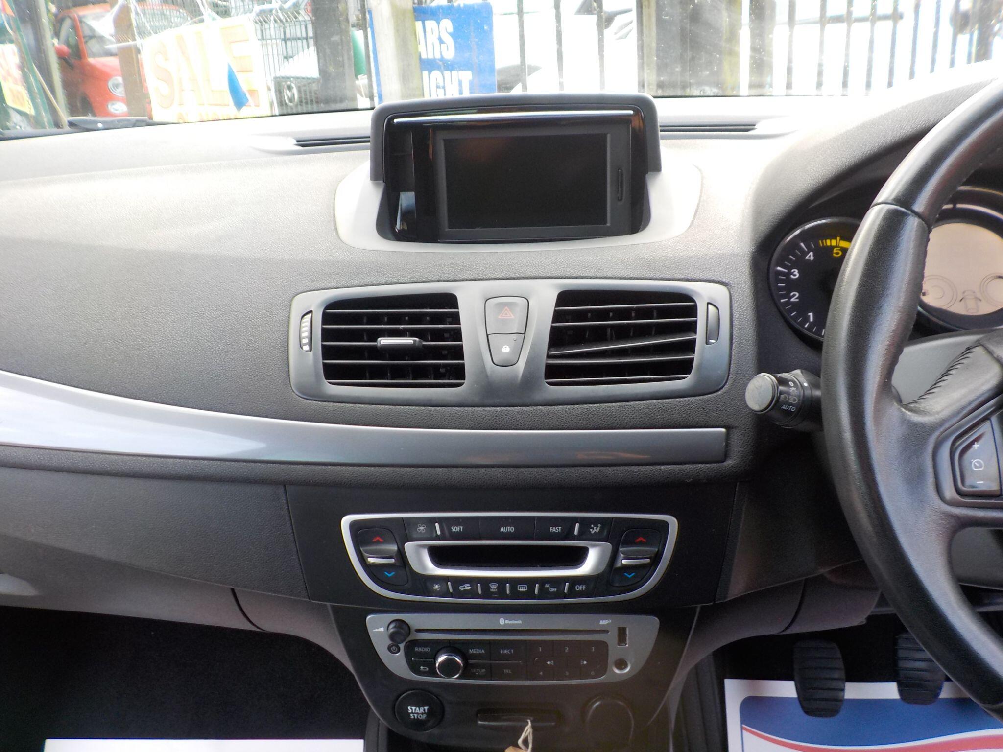 Renault Megane 1.5 dCi Limited Nav Euro 6 (s/s) 5dr