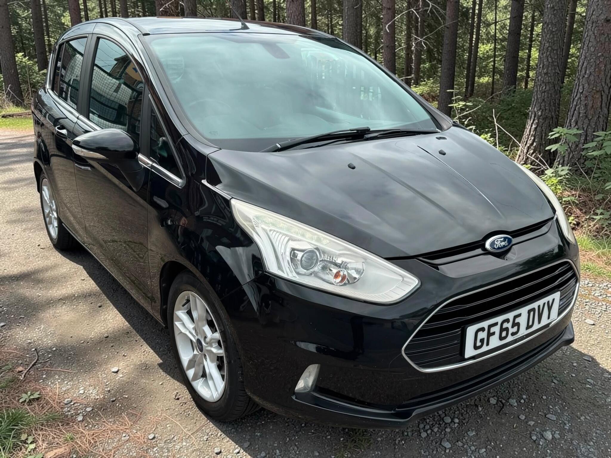 Ford B-Max view 7
