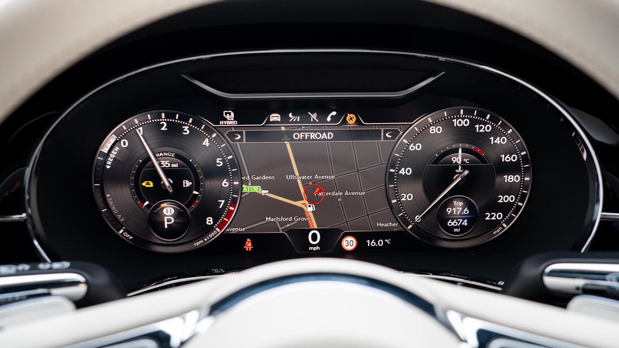 Bentley Flying Spur view 55