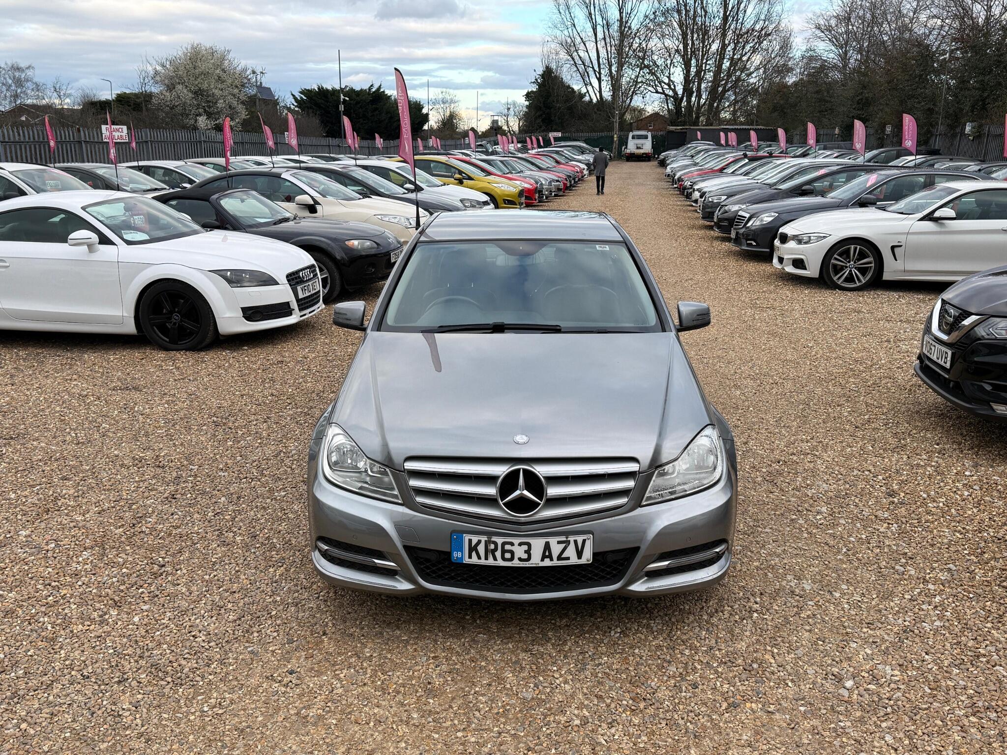 Mercedes-Benz C Class view 9