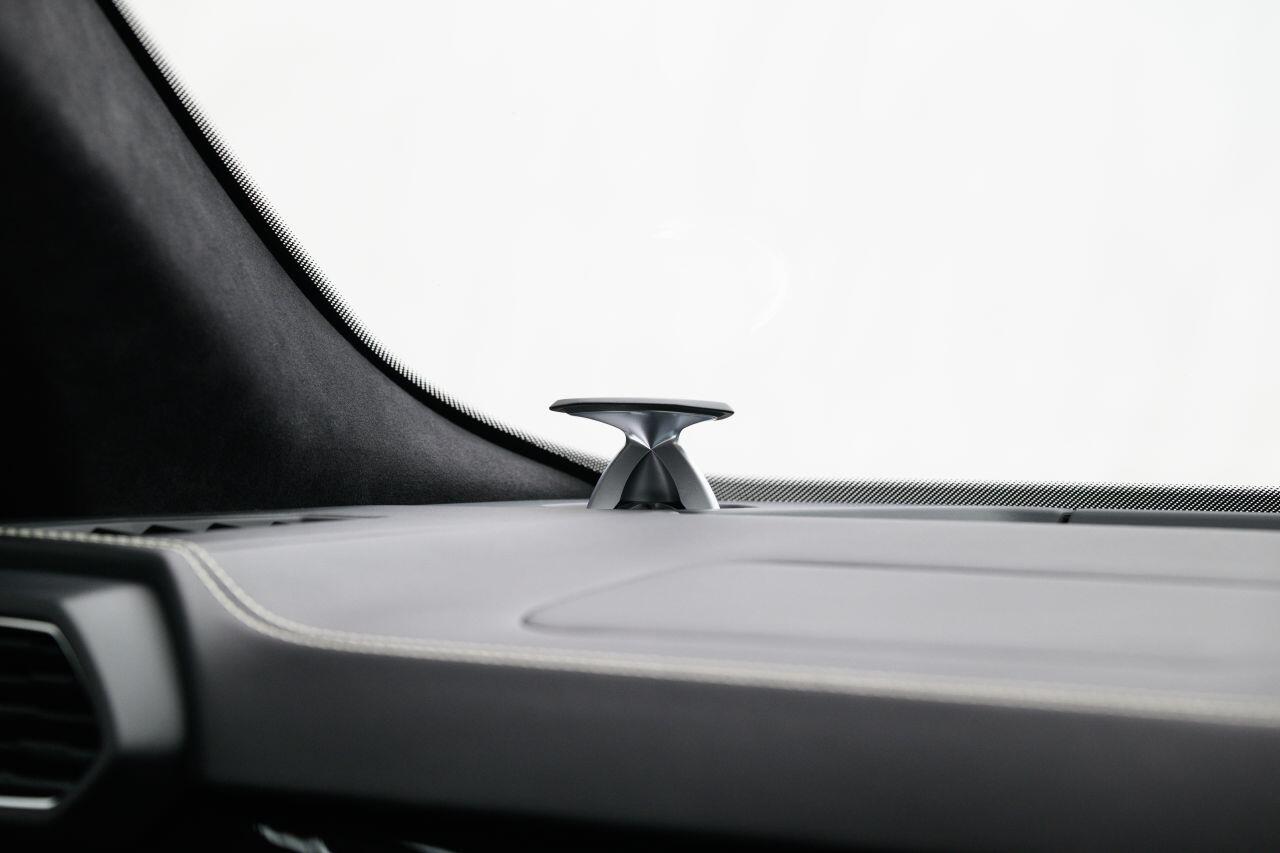 Lamborghini Urus view 35
