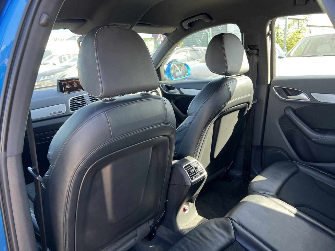 Audi Q3 view 27