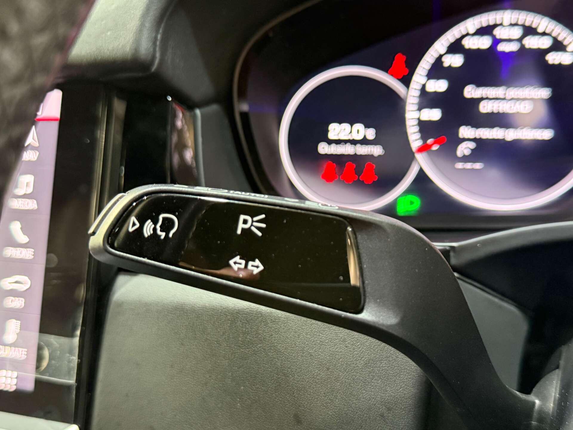 Porsche Cayenne view 49