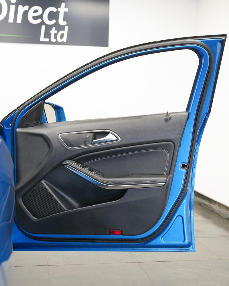 Mercedes-Benz A Class view 18