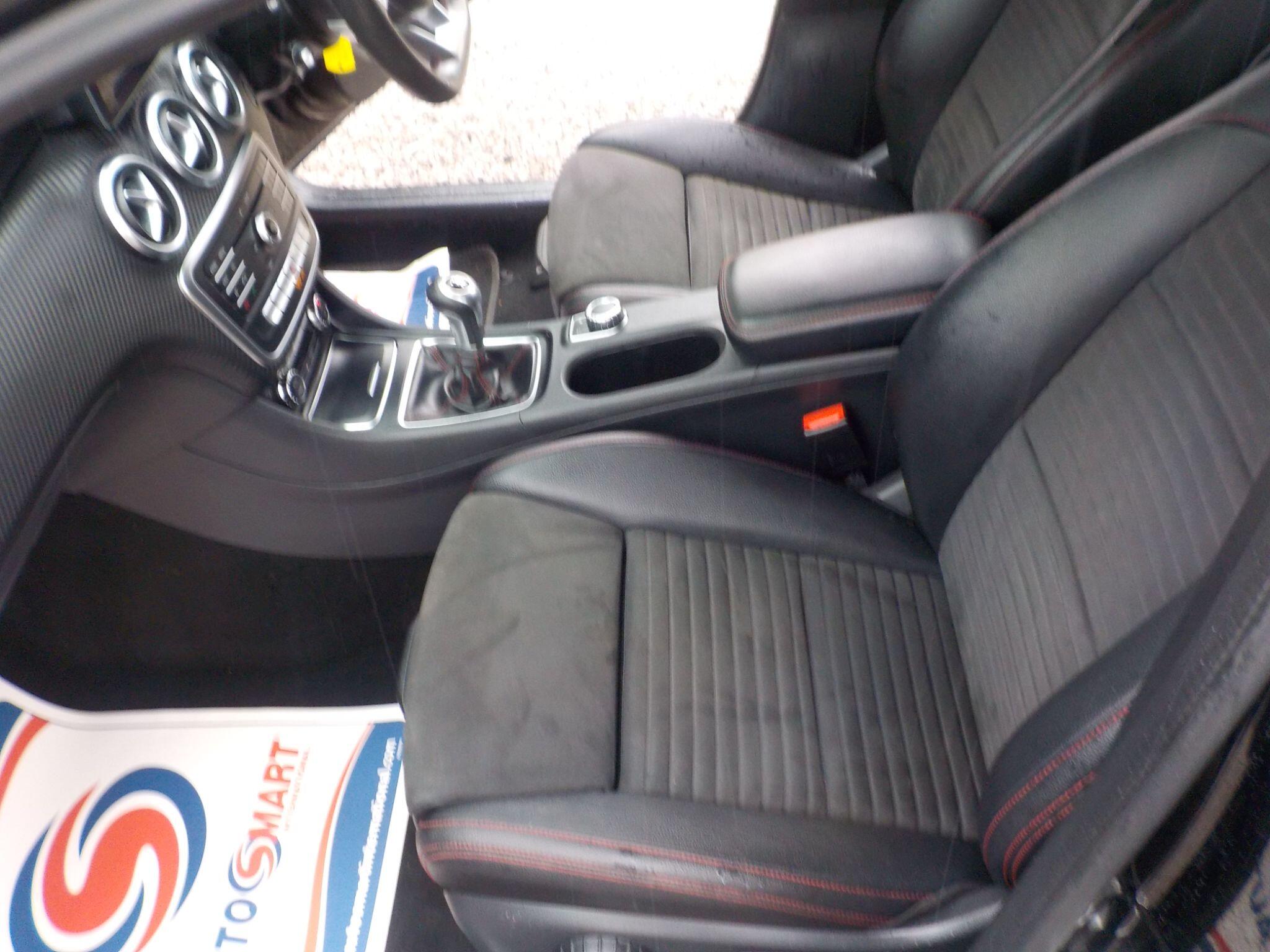 Mercedes-Benz A Class 2.1 A200d AMG Line Euro 6 (s/s) 5dr