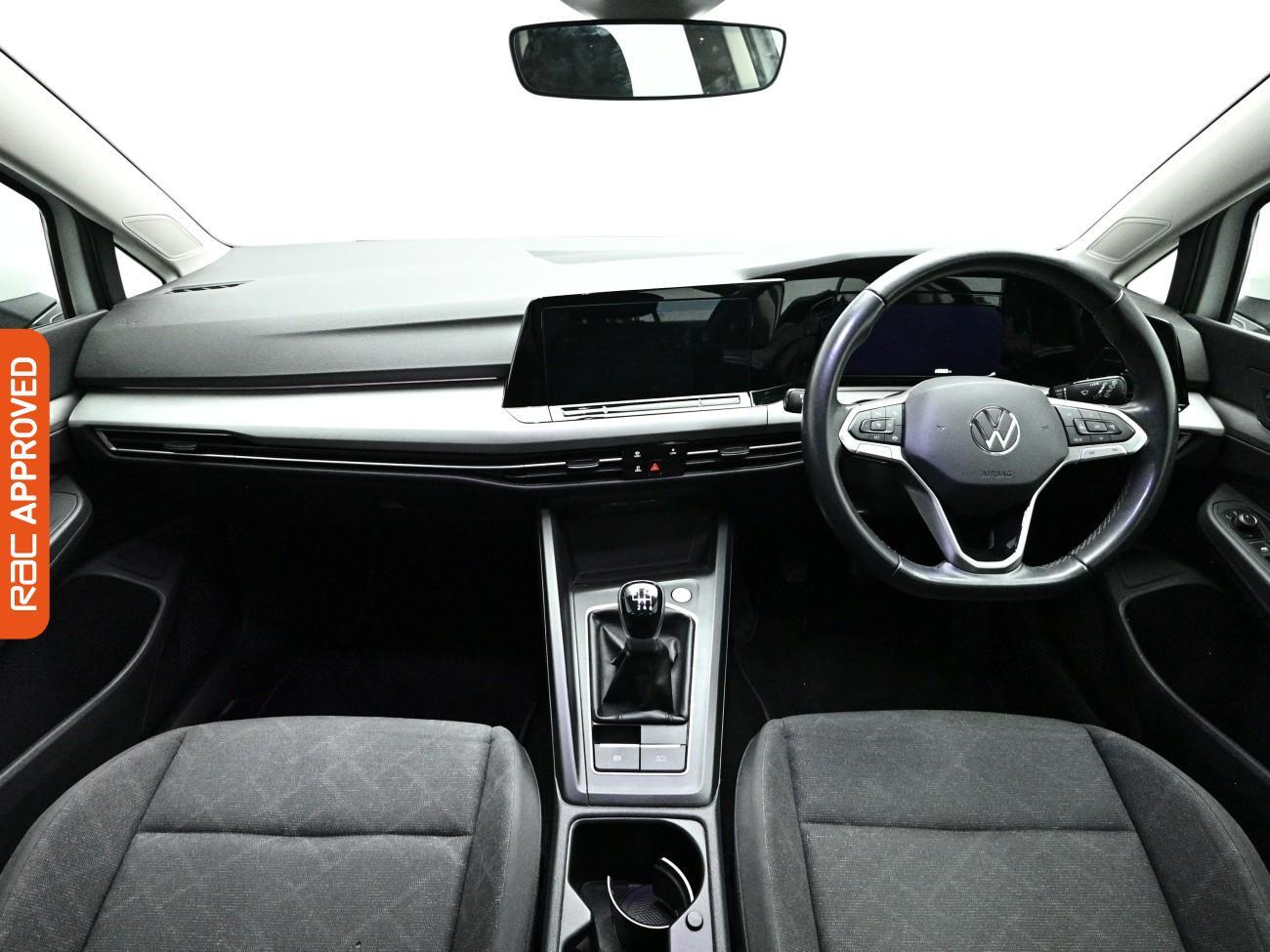 Volkswagen Golf view 2