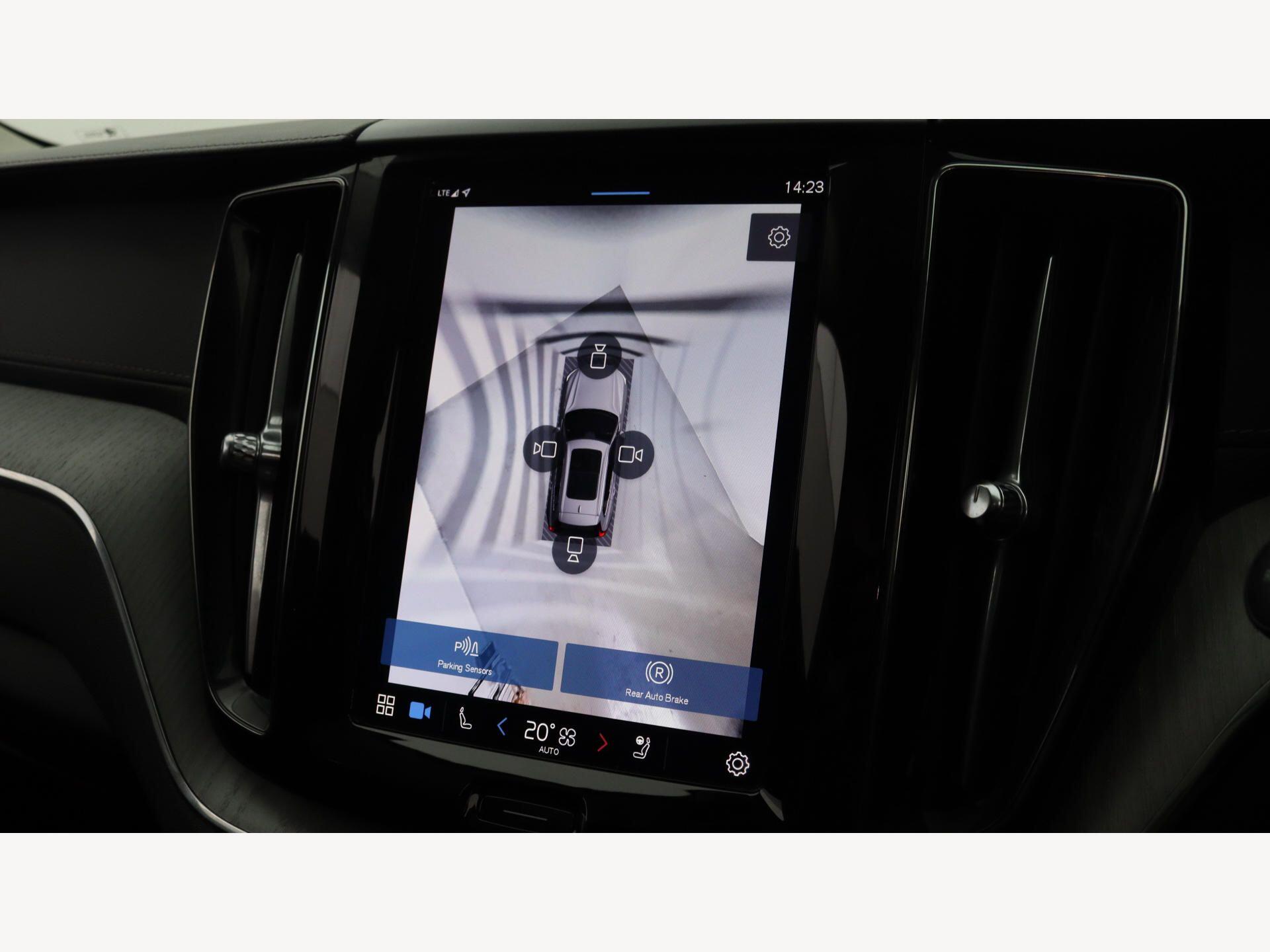 Volvo XC60 view 20