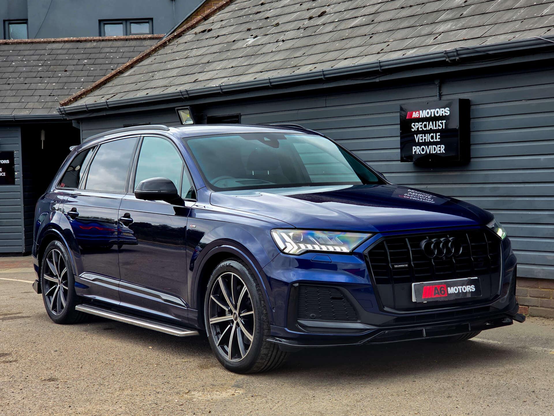 Audi Q7 view 15