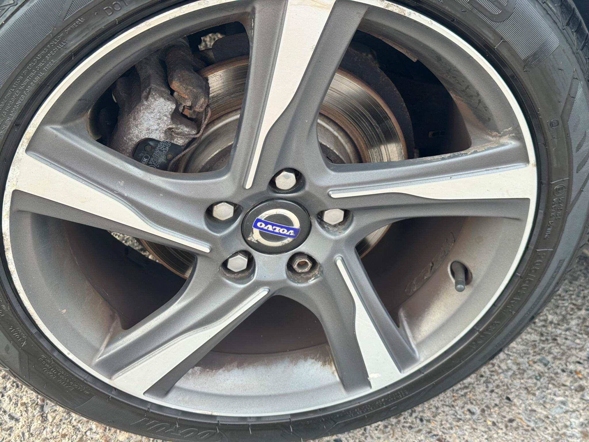 Volvo V40 view 37